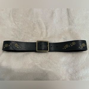 Banana Republic black leather gold studded belt Small